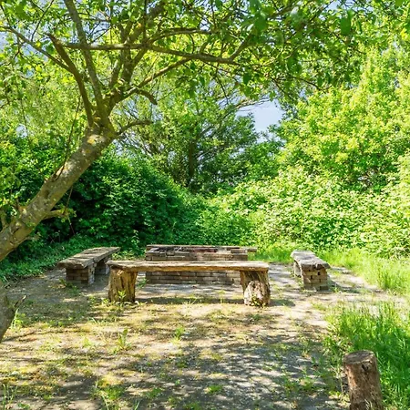 Prázdninový dům Eliane - 1-8km From The Sea By Interhome