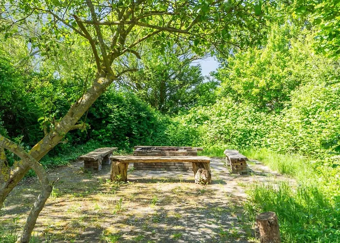 Holiday home Eliane - 1-8km From The Sea By Interhome